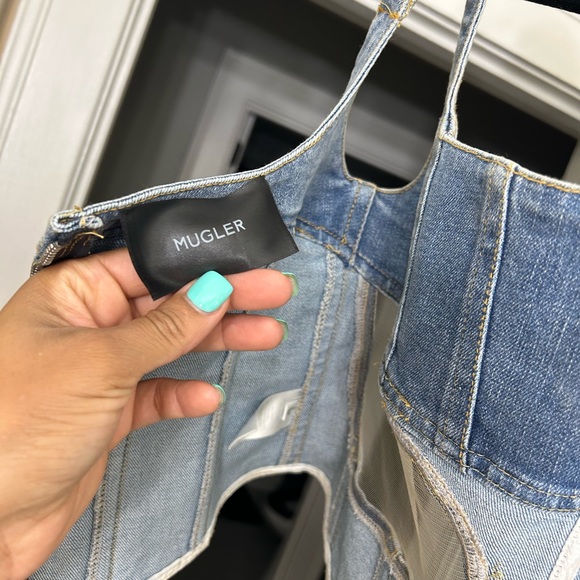 Mugler illusion corset top.. has a really small hole in mesh can be fixed - Picture 5 of 5